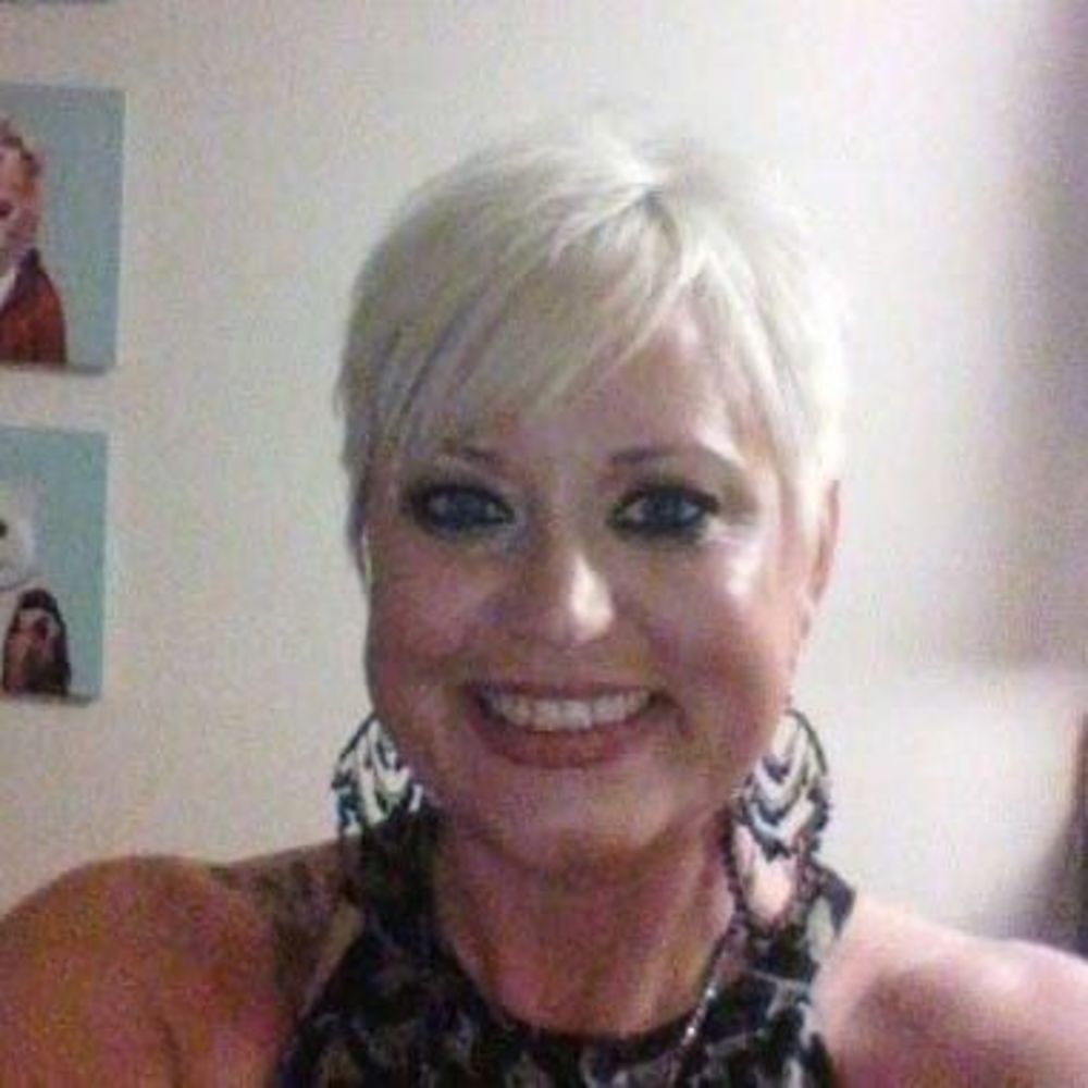 Meet your Posher, Shana